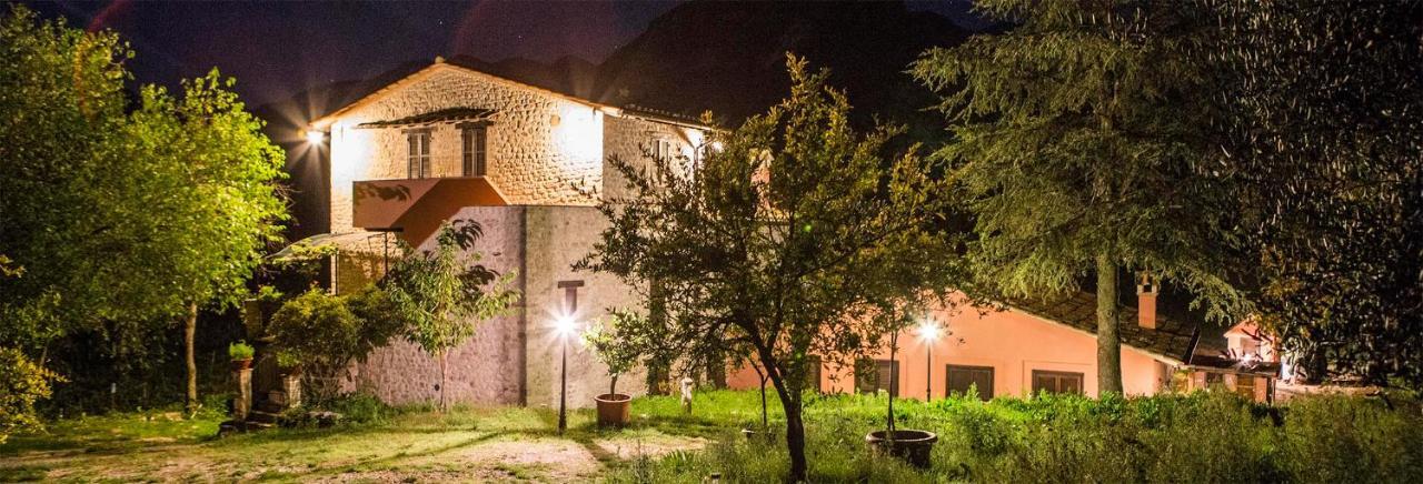Agriturismo I Melograni Ferentillo Екстериор снимка